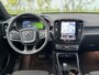 Volvo EX40 Single Motor Extended Range Plus 82 kWh | Warmtepomp | Trekhaak | All-Season banden | Achteruitrijcamera | Parkeersensoren | Keyless Entry | Elektrische Achterklep | Stoelverwarming | Cruise Control Adaptief | BLIS | Google Navigatie | Apple Carplay | Android Auto