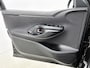 Toyota Yaris 1.5 Hybrid 115 Dynamic Comfort Pack | BTW voertuig | dodehoek detectie |  Stoel+stuurverwarming | Apple CarPlay/Android Auto | Climate Control | Cruise Control Adaptive | Achteruitrijcamera | Parkeersensoren voor+achter |
