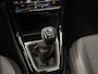 Volkswagen T-Cross 1.0 TSI 110PK! Life CARPLAY | CAM | ADAPT.CRUISE | LED | NAV | ECC | DAB | 18'LMV | NAP