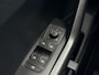 Volkswagen T-Cross 1.0 TSI 110PK! Life CARPLAY | CAM | ADAPT.CRUISE | LED | NAV | ECC | DAB | 18'LMV | NAP