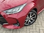 Toyota Yaris 1.5 Hybrid Executive Automaat Stoelverwarming JBL HUD Navigatie Camera LED Half Leder