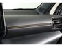 Toyota Yaris Cross 1.5 Hybrid Adventure AWD, Treeplanken