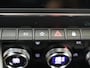 Renault Clio 1.6 E-Tech Hybrid 145 Techno | Pack Advanced Safety | Apple Carplay/Android Auto | cruise control | electronic climate control | kunstlederen/stof bekleding | LED koplampen | lichtmetalen velgen 16" | navigatiesysteem | rijstrooksensor met correctie