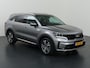 Kia Sorento 1.6 T-GDI Plug-in Hybrid 4WD ExecutiveLine 7p. | SOH 98% | Panoramadak | Lederen Interieur | Ele.verstelbare stoelen + Geheugen | Navigatie | Camera | DAB | Apple CarPlay/ Android Auto | Stoelverwarming + koeling | Adaptieve Cruise Control | Ele. kofferdeksel |