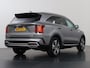 Kia Sorento 1.6 T-GDI Plug-in Hybrid 4WD ExecutiveLine 7p. | SOH 98% | Panoramadak | Lederen Interieur | Ele.verstelbare stoelen + Geheugen | Navigatie | Camera | DAB | Apple CarPlay/ Android Auto | Stoelverwarming + koeling | Adaptieve Cruise Control | Ele. kofferdeksel |