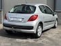 Peugeot 207 1.4-16V XS Airco/Trekhaak Leuke auto
