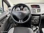 Peugeot 207 1.4-16V XS Airco/Trekhaak Leuke auto