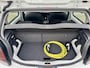 Volkswagen e-Up! | Nieuwe Model | 100% Elektrisch | LAGE KM ! | 5 Drs. | Cruise | Camera | Stoelverwarming |