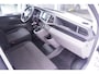 Volkswagen Transporter 2.0 TDI 150 pk L2H1 Navi, Airco, Achterklep Apple Carplay, PDC V+A, Laadruimte Pakket, 3-Zits