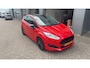 Ford Fiesta 1.0 EcoBoost Red Edition airco | cruise control | parkeersonsoren achter | navigatie | lichtmetaal |