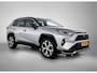 Toyota RAV4 2.5 Plug-in Hybrid AWD Bi-Tone Plus | Trekhaak afneembaar - 1500KG trekgewicht | 360 camera + binnenspiegel | Stoel+stuurverwarming | Stoelventilatie | Dodehoek detectie | Parkeersensoren voor+achter | Elektrische achterklep |
