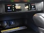 Toyota RAV4 2.5 Plug-in Hybrid AWD Bi-Tone Plus | Trekhaak afneembaar - 1500KG trekgewicht | 360 camera + binnenspiegel | Stoel+stuurverwarming | Stoelventilatie | Dodehoek detectie | Parkeersensoren voor+achter | Elektrische achterklep |