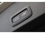 Volvo XC40 B4 Plus Dark | Panoramadak | Trekhaak | Verwarmbare voorstoelen en stuurwiel | Premium audio by Harman Kardon | Adaptieve cruise control