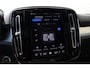 Volvo XC40 B4 Plus Dark | Panoramadak | Trekhaak | Verwarmbare voorstoelen en stuurwiel | Premium audio by Harman Kardon | Adaptieve cruise control