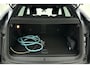 Peugeot 3008 1.6 HYbrid 180 Allure Pack Business | Automaat | Apple carplay | Electronic climate control | Dode hoek detectie | Navigatie systeem full map