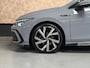 Volkswagen Golf 1.5 eTSI R-Line Edition | Pano | Keyless | Carplay | Sfeerverlichting | Stoel/Stuurverwarming | HUD