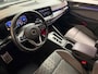 Volkswagen Golf 1.5 eTSI R-Line Edition | Pano | Keyless | Carplay | Sfeerverlichting | Stoel/Stuurverwarming | HUD
