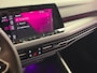 Volkswagen Golf 1.5 eTSI R-Line Edition | Pano | Keyless | Carplay | Sfeerverlichting | Stoel/Stuurverwarming | HUD