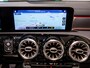 Mercedes-Benz CLA 180 AMG Line Premium Plus / 136pk / Panorama dak / Stoelverwarming / Leder /