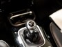 Mercedes-Benz CLA 180 AMG Line Premium Plus / 136pk / Panorama dak / Stoelverwarming / Leder /