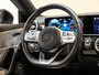 Mercedes-Benz CLA 180 AMG Line Premium Plus / 136pk / Panorama dak / Stoelverwarming / Leder /