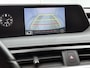 Lexus UX 250h Preference Line | Parkeersensoren | Apple CarPlay / Android Auto | 18" LM Velgen |