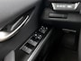 Lexus UX 250h Preference Line | Parkeersensoren | Apple CarPlay / Android Auto | 18" LM Velgen |