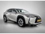 Lexus UX 250h Preference Line | Parkeersensoren | Apple CarPlay / Android Auto | 18" LM Velgen |