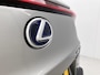 Lexus UX 250h Preference Line | Parkeersensoren | Apple CarPlay / Android Auto | 18" LM Velgen |