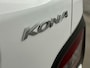 Hyundai Kona Electric EV FASHION 64 kWh | DODEHOEK DETECTIE | PDC | 3 FASE | WARMTEPOMP | CAMERA | CLIMA | CRUISE ADAPT. | NAVI | PRIVACY GLASS | DAKRAILING | APPLE CAR PLAY & ANDROID AUTO |