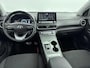 Hyundai Kona Electric EV FASHION 64 kWh | DODEHOEK DETECTIE | PDC | 3 FASE | WARMTEPOMP | CAMERA | CLIMA | CRUISE ADAPT. | NAVI | PRIVACY GLASS | DAKRAILING | APPLE CAR PLAY & ANDROID AUTO |