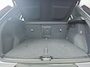 Volvo XC40 2.0 B4 Plus Dark | Panoramadak | Trekhaak | Getint Glas |