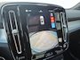 Volvo XC40 2.0 B4 Plus Dark | Panoramadak | Trekhaak | Getint Glas |