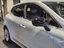 Renault Clio 1.6 E-Tech Hybrid 140 Intens 360 camera | Android-Carplay | Half leder | Verw. stoelen-stuur | Parelmoer