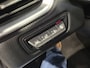 Renault Clio 1.6 E-Tech Hybrid 140 Intens 360 camera | Android-Carplay | Half leder | Verw. stoelen-stuur | Parelmoer