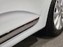 Renault Clio 1.6 E-Tech Hybrid 140 Intens 360 camera | Android-Carplay | Half leder | Verw. stoelen-stuur | Parelmoer