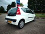 Peugeot 107 1.0-12V XS | Airco | Elektrische ramen | Carplay & Android Auto | All season banden