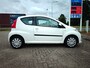 Peugeot 107 1.0-12V XS | Airco | Elektrische ramen | Carplay & Android Auto | All season banden