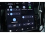Volvo V60 T8 Plug-in hybrid AWD Plus Dark | Trekhaak | Panoramadak | Verwarmbare voorstoelen, achterbank en stuurwiel | Head-up display | 360 graden camera | Premium audio by Harman Kardon | Apple carplay/Android auto | Keyless |