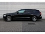 Volvo V60 T8 Plug-in hybrid AWD Plus Dark | Panoramadak | Trekhaak | Verwarmbare voorstoelen, achterbank en stuurwiel | 360 graden camera | Head-up display | Premium audio by Harman Kardon | Keyless