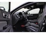 Volvo V60 T8 Plug-in hybrid AWD Plus Dark | Panoramadak | Trekhaak | Verwarmbare voorstoelen, achterbank en stuurwiel | 360 graden camera | Head-up display | Premium audio by Harman Kardon | Keyless