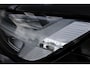 Volvo V60 T8 Plug-in hybrid AWD Plus Dark | Panoramadak | Trekhaak | Verwarmbare voorstoelen, achterbank en stuurwiel | 360 graden camera | Head-up display | Premium audio by Harman Kardon | Keyless