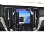 Volvo V60 2.0 B3 R-Design 1e Eigenaar | Schuifdak | Carplay Navigatie | Stoel & Stuurverwarming | 12 mnd BOVAG Garantie | Whatsapp 06-53188999