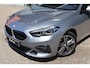 BMW 2-serie Gran Coupé (f44) 218i SportLine | Sfeer | Trekhaak I Camera | LED | Stoelverwarming |