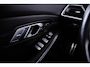 BMW 3-Serie Touring M340i xDrive Panoramadak - Driving Assistant Professional - Interieurvoorverwarming - Getinte/Geluiddempende Ruiten - Comfort Access - Harman Kardon - Parking Assistant Plus -