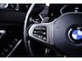 BMW 3-Serie Touring M340i xDrive Panoramadak - Driving Assistant Professional - Interieurvoorverwarming - Getinte/Geluiddempende Ruiten - Comfort Access - Harman Kardon - Parking Assistant Plus -