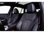 BMW 3-Serie Touring M340i xDrive Panoramadak - Driving Assistant Professional - Interieurvoorverwarming - Getinte/Geluiddempende Ruiten - Comfort Access - Harman Kardon - Parking Assistant Plus -