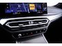 BMW 3-Serie Touring M340i xDrive Panoramadak - Driving Assistant Professional - Interieurvoorverwarming - Getinte/Geluiddempende Ruiten - Comfort Access - Harman Kardon - Parking Assistant Plus -