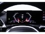 BMW 3-Serie Touring M340i xDrive Panoramadak - Driving Assistant Professional - Interieurvoorverwarming - Getinte/Geluiddempende Ruiten - Comfort Access - Harman Kardon - Parking Assistant Plus -