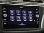 Volkswagen Tiguan 1.4 TSI eHybrid Elegance | SoH 98% | Trekhaak | Achteruitrijcamera | Adaptieve demping | Matrix LED verlichting | Adaptieve cruise control | Dodehoekdetectie | Stoel- en stuurwielverwarming | Sfeerverlichting |